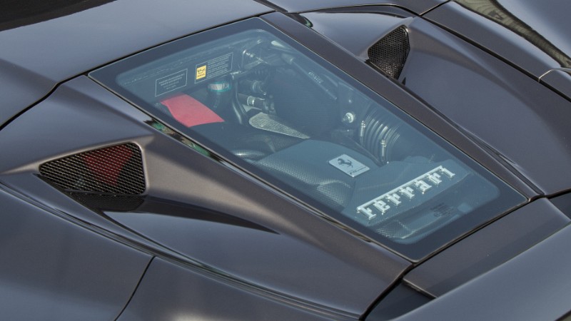 Photo of Capristo Carbon tailgate with air vents and safety disc. for the Ferrari F8 - Image 1